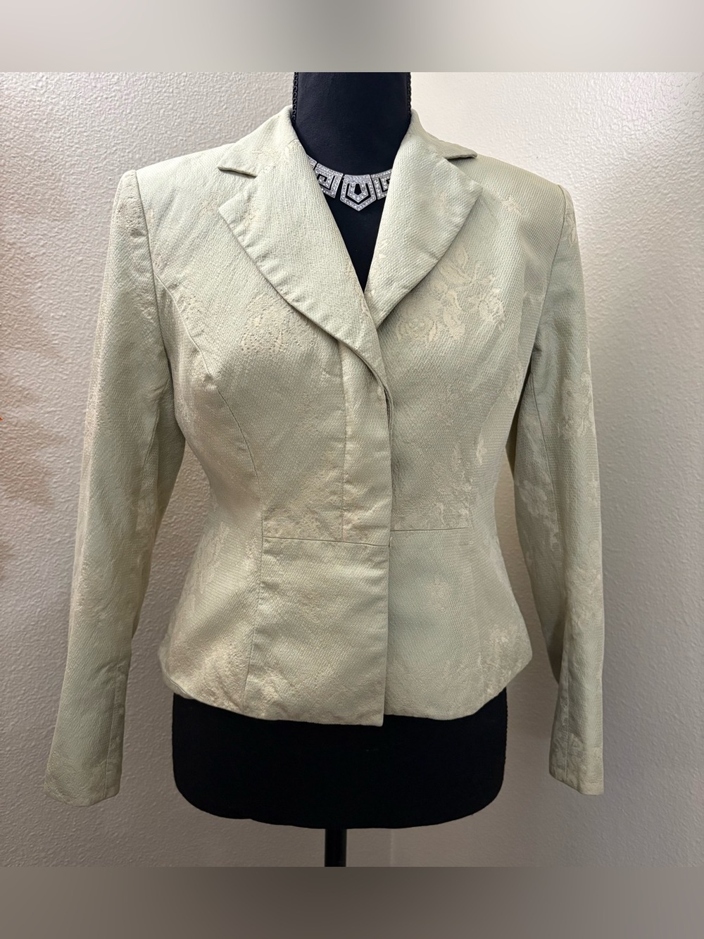 Talbots Vintage Sage Green Floral Jacquard Blazer